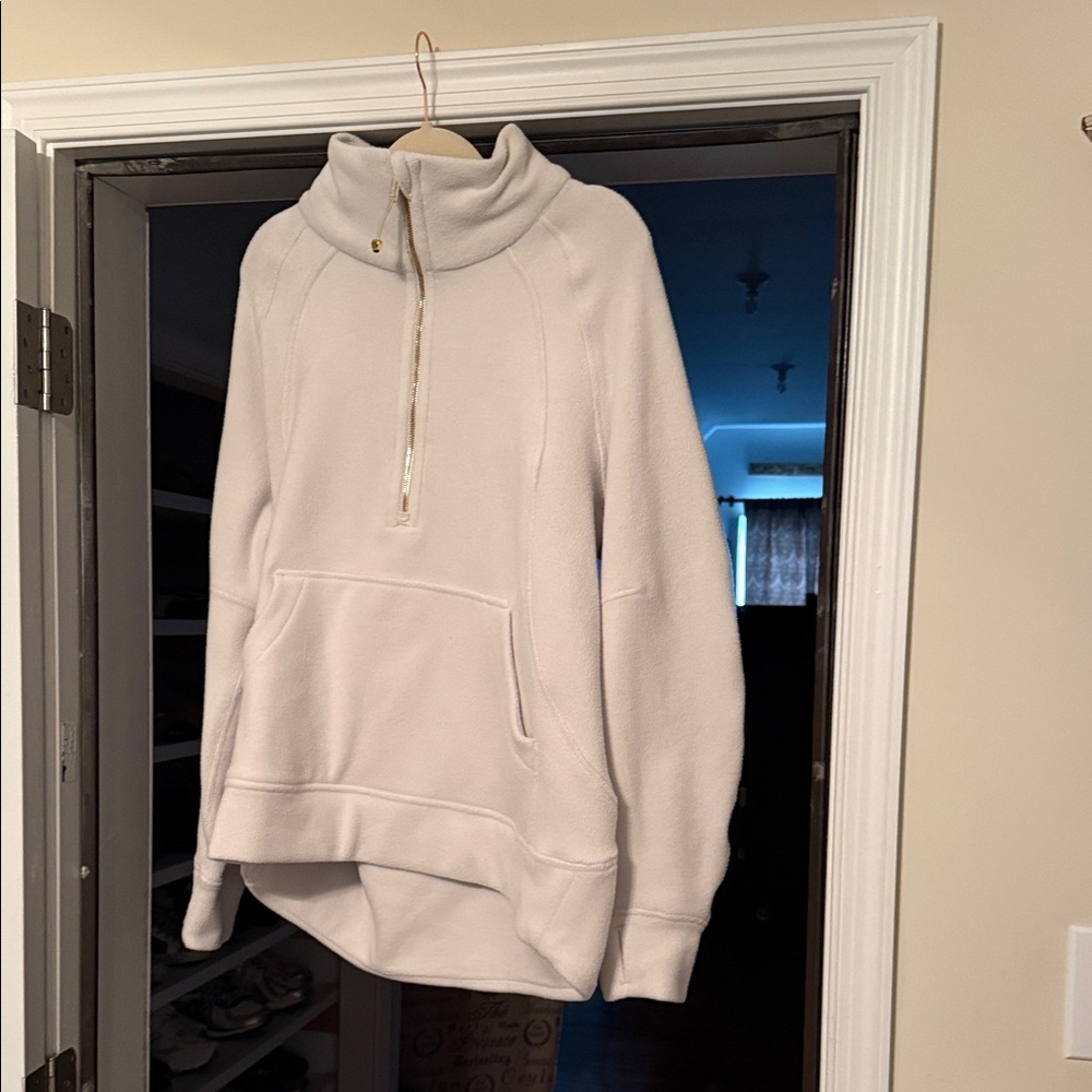 Lululemon Half-Zip oversized Pullover Sweatshirt. Medium/Large. Fleece